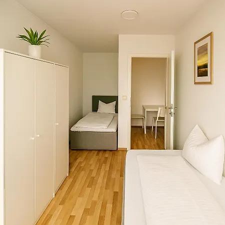 Sunnyhome Monteurwohnungen Und In 아파트 쉬반도르프 인 바이에른
